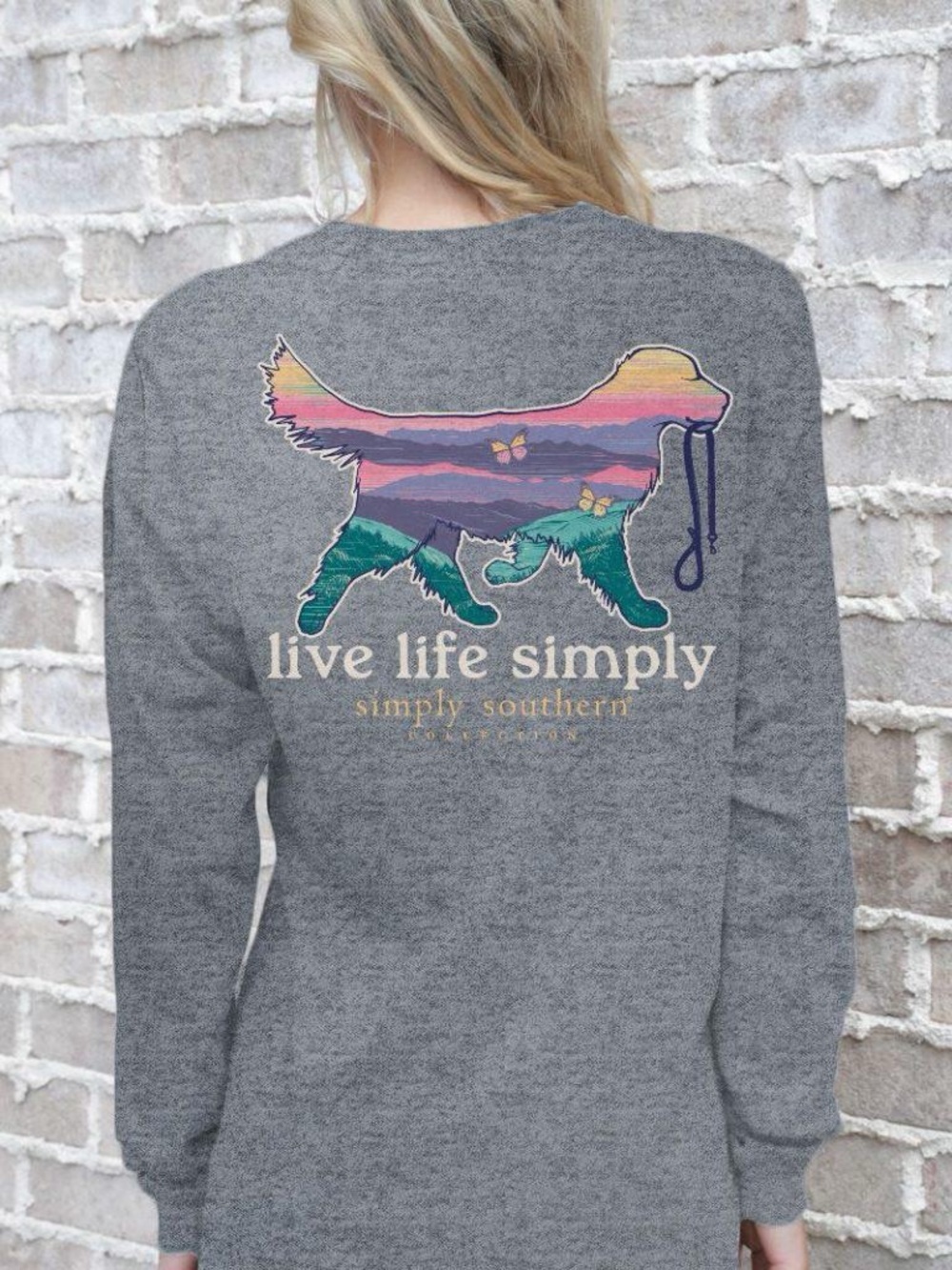 Simply Southern Charcoal Long Sleeve Tee with Sunset Dog Graphic